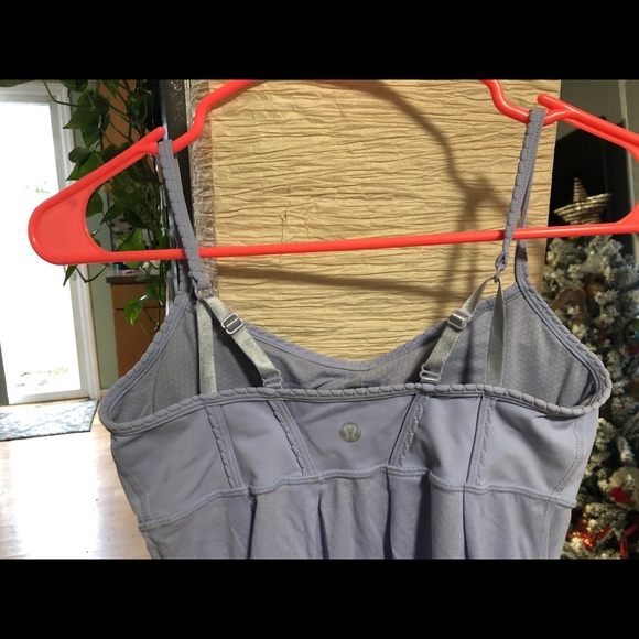 Lululemon top - Picture 4 of 5